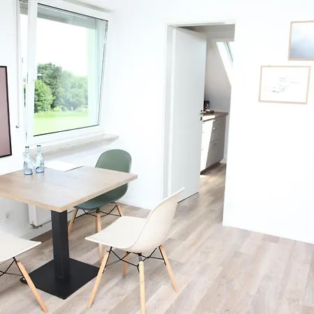 Moderne 2 In In Hervorragender Lage Und Infrastruktur Apartment *