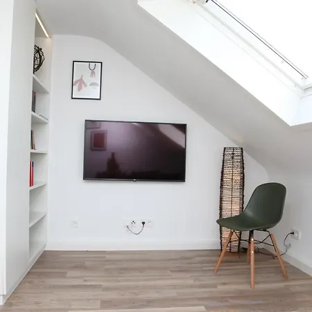Apartment Moderne 2 In In Hervorragender Lage Und Infrastruktur Leinfelden-Echterdingen