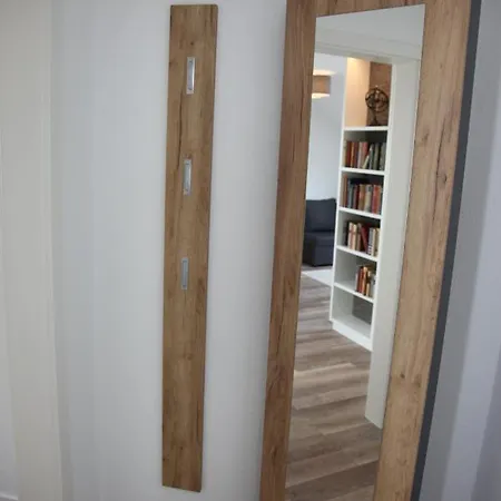 Moderne 2 In In Hervorragender Lage Und Infrastruktur 公寓 莱恩费尔登埃希特登